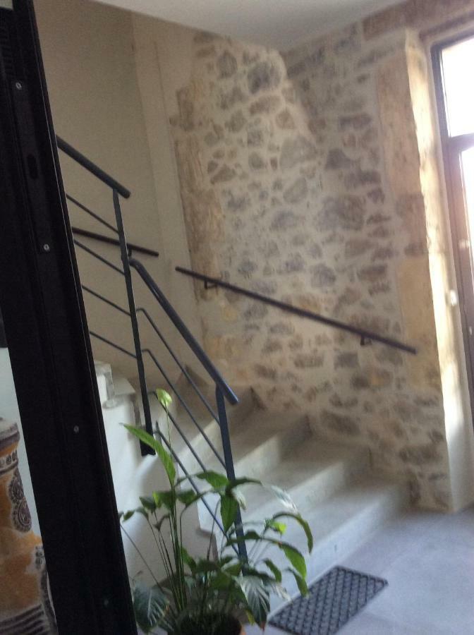 Villa Du Chai Studio Pyrenees Lézignan-Corbières Exterior foto